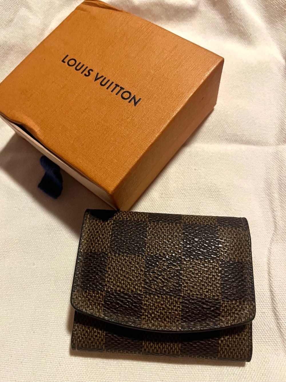 ⚜️Louis Vuitton Damier Ebene Compact Tri-Fold Card Holder & Key Case with box